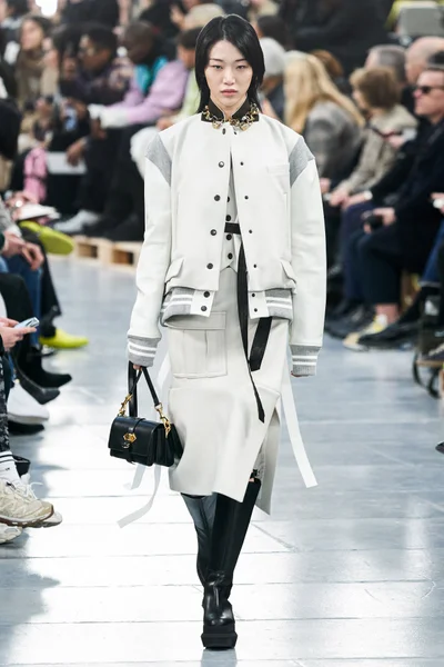 Look 23